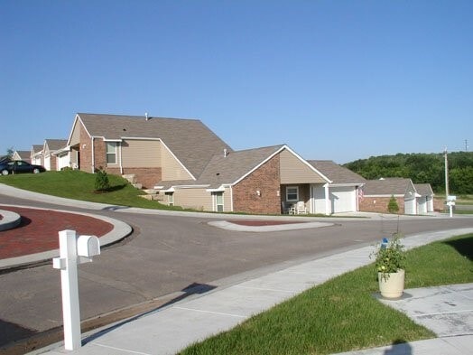 Photo - 3600 SW Gage Blvd