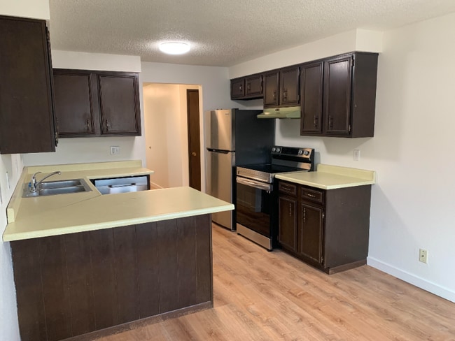 Photo - 116 1st Ave W Unidad 2