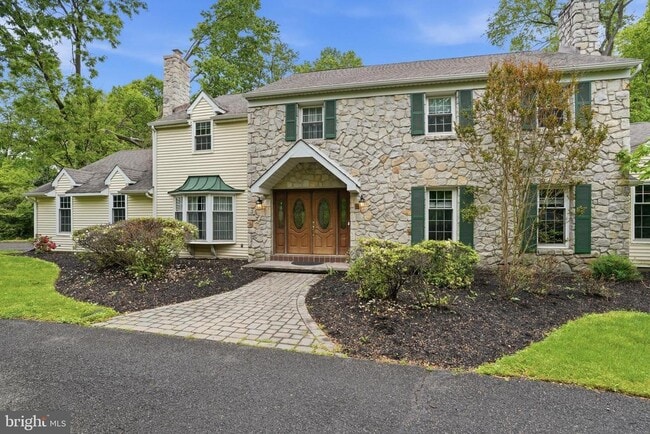 Photo - 1316 Heller Dr