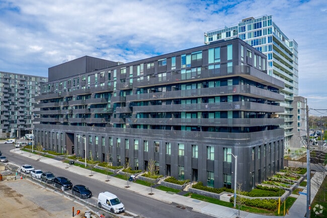 Building Photo - 20 Monte Kwinter