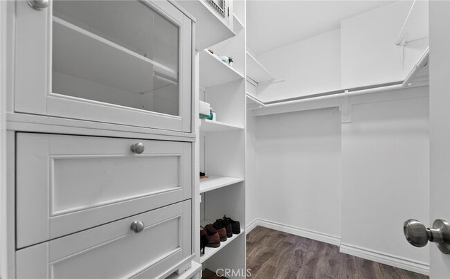 Photo - 22100 Burbank Blvd Unit 333D