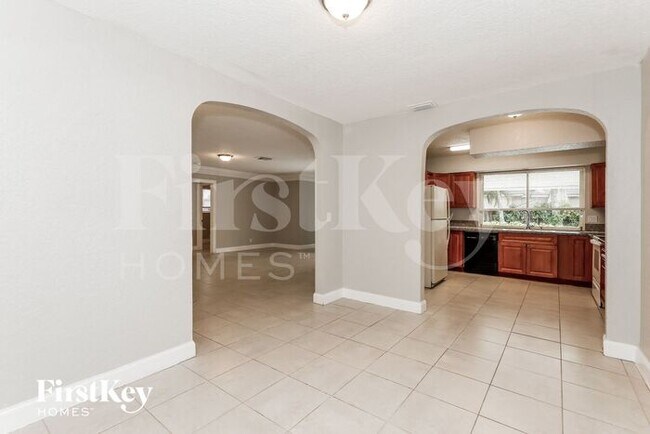 Photo - 4818 NW 8th St