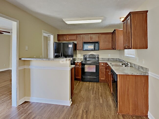 Photo - 2057 Sparco Cir