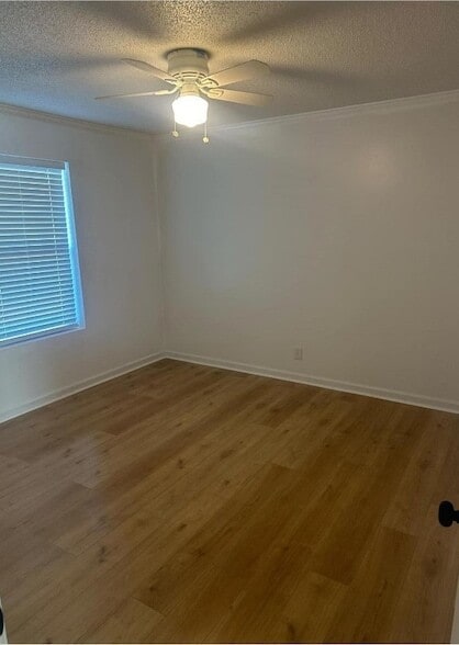 Photo - 2930 Wheatley St