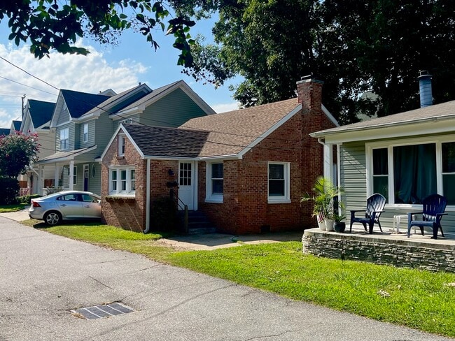 Photo - 314 25th Half St