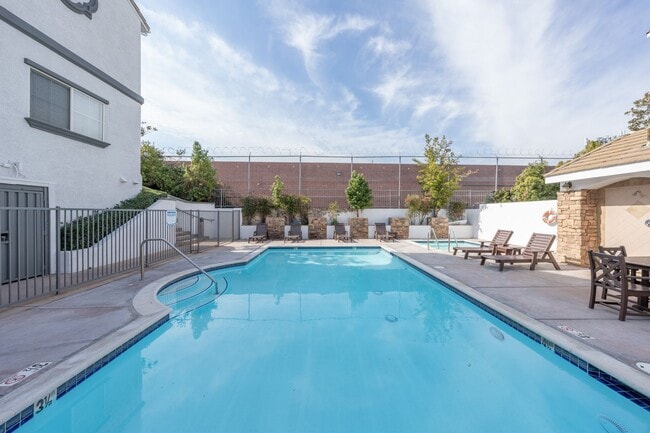 Photo - Vantaggio Townhomes