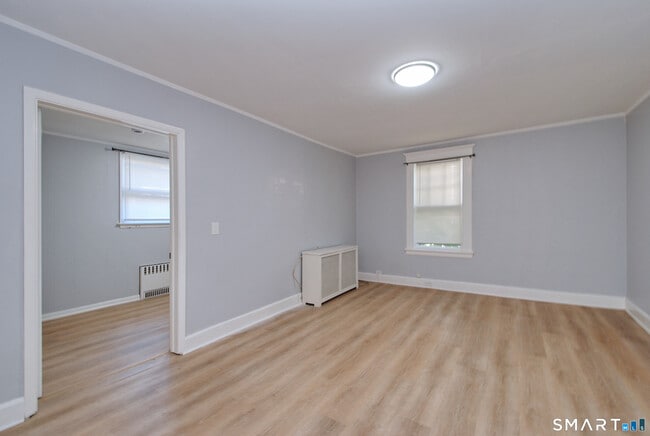 Photo - 16 Fowler St Unit 1