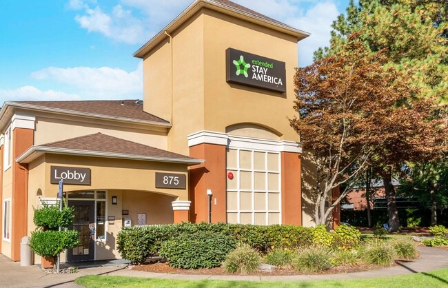 Furnished Studio-Portland - Beaverton