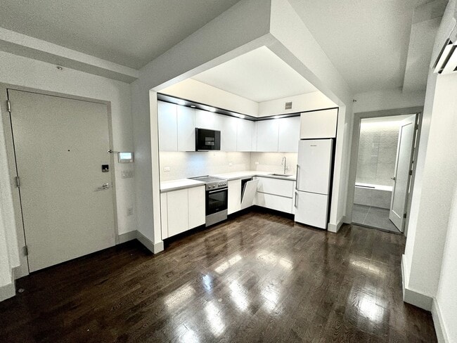 Photo - 150 Lenox Rd Unit 3