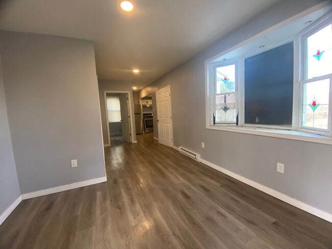 Photo - 1380 Main St Unit 2