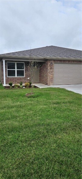 Photo - 617 NW 68th Ave Apartment