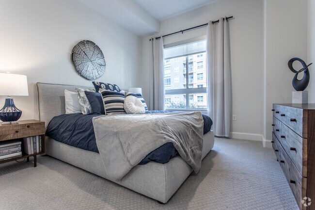 1HAB, 1BA - 866 ft² - Two Lakes Edge