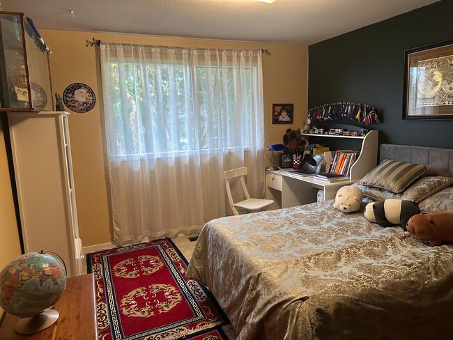 Photo - 125 Aires Pl NW