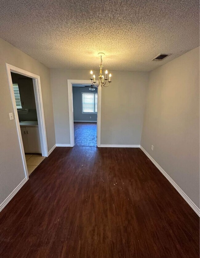 Photo - Cute 4 bedroom, 2 bath home with a carport and a big back yard!