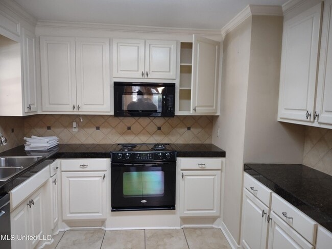 336 Pebble Creek Dr