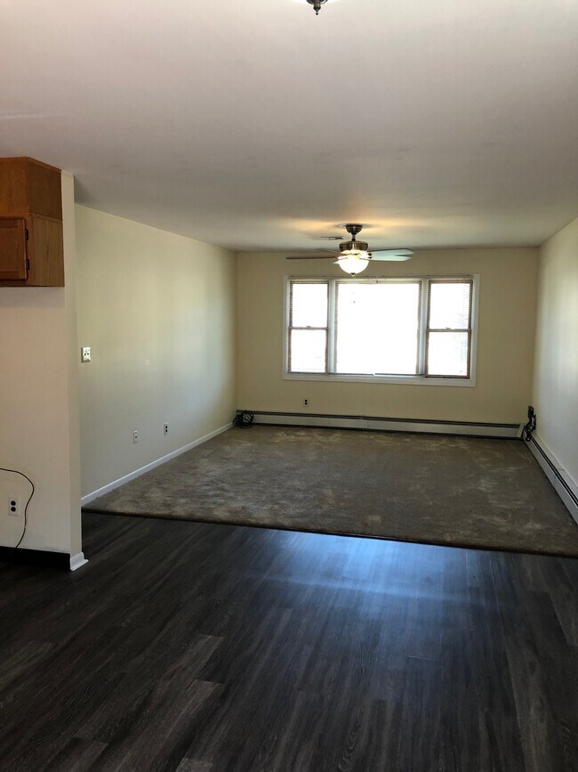 Photo - 126 Churchill Ave.