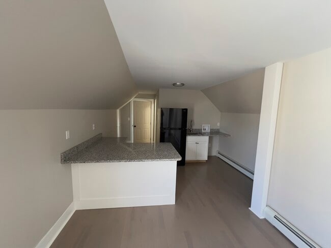 248 Forest St Unit B
