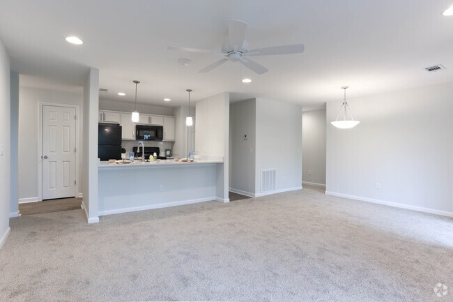 2BR, 2BA - 1,371 SF