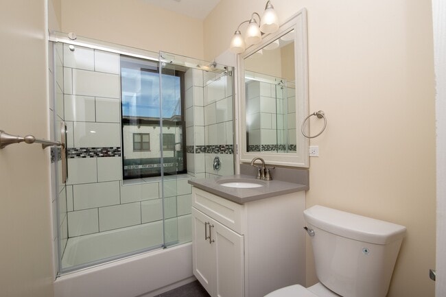 Photo - 4001 W Armitage Ave Unit 4001 W. Armitage - C