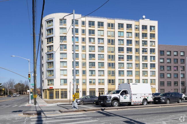 Photo - Fountain Seaview