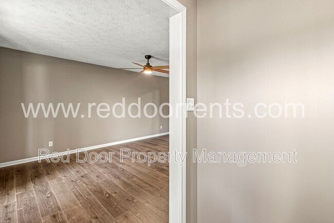 Photo - 8635 Bishops Ln