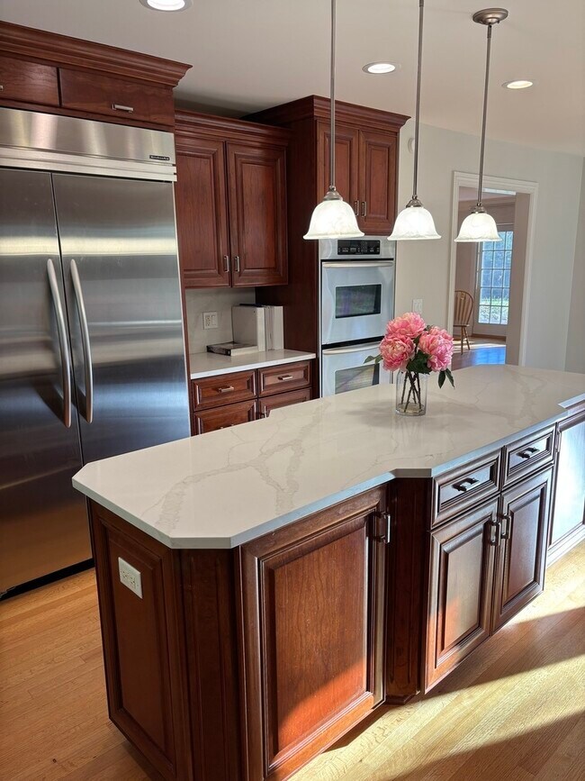 Photo - 1021 W Old Ml Rd