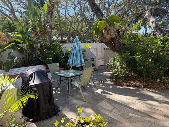 Photo - 404 Fifteenth St