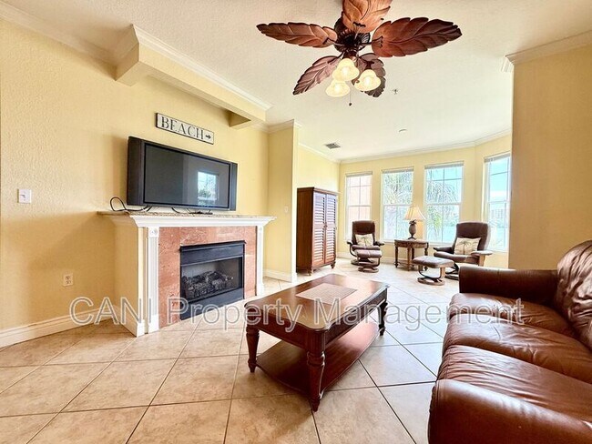 Photo - 2747 Via Capri Unit #1126
