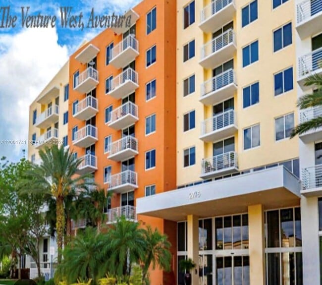 Photo - 2775 NE 187th St Unidad 509