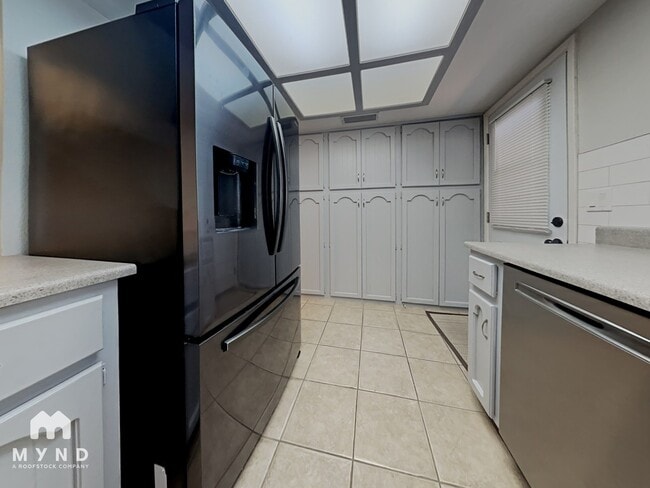 Photo - 1550 N Stapley Dr