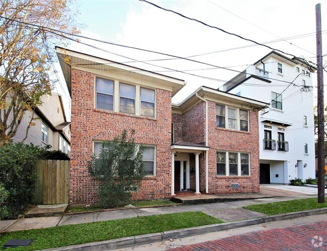 Building Photo - 1531 Michigan St Unit 3 Rental