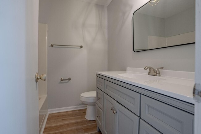 Photo - 1311 Farmingdale Dr