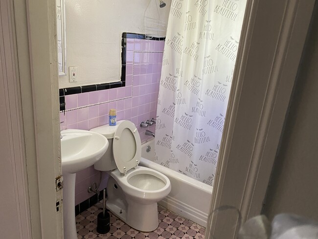 Photo - 3120 Maywood Ave