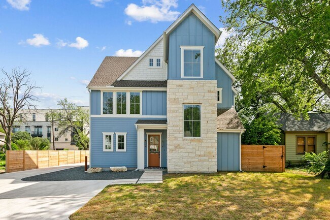 Photo - 917 E 37th St Unidad 1