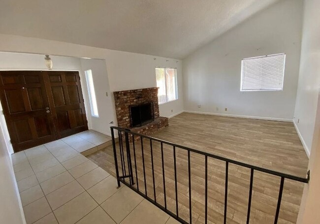 Photo - NE home for Rent – Spacious 3 Bedroom, 2 B...