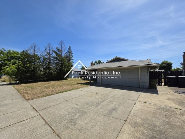 Photo - Very Nice 3bd/1.5ba House!