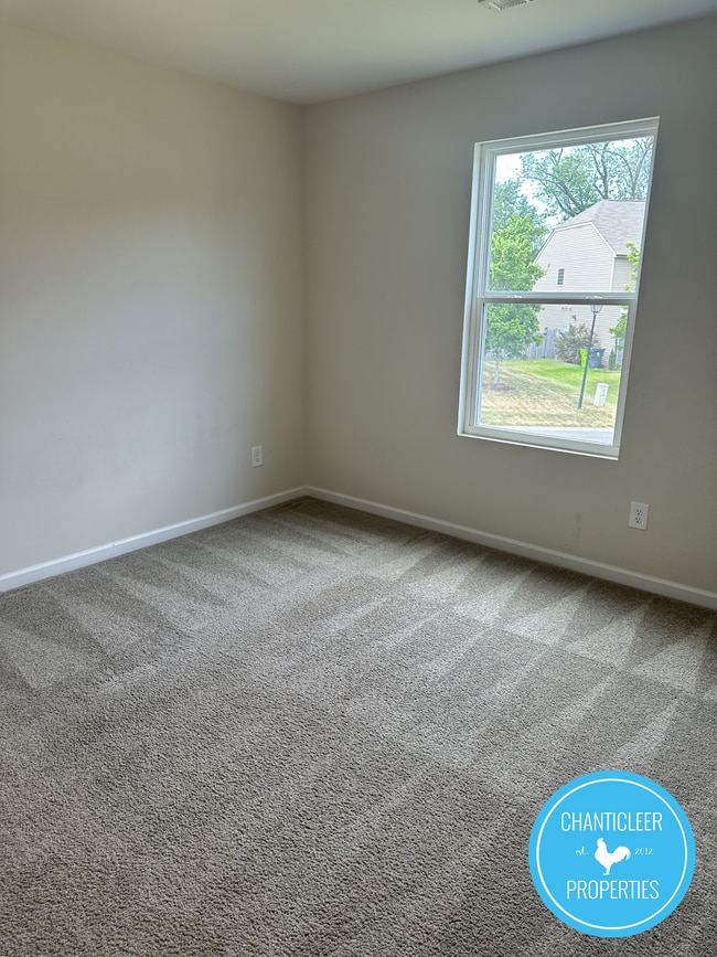 Photo - 2528 Reynolds Dr