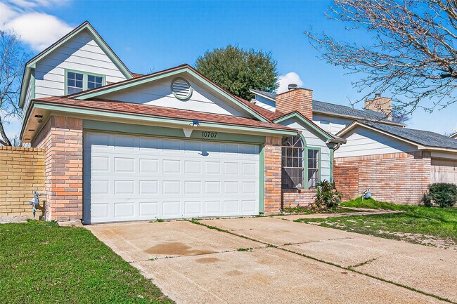 Photo - 10707 Staghill Dr