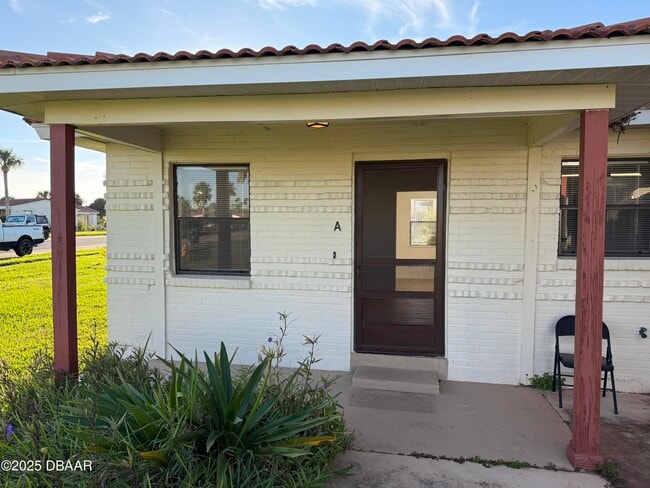 Building Photo - 11 Oriole Cir