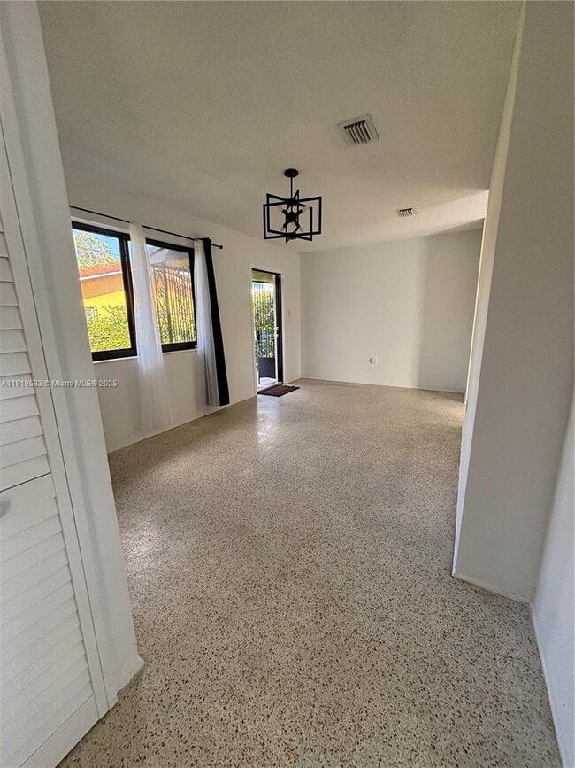 Photo - 2723 SW 31st Ct Unit 2