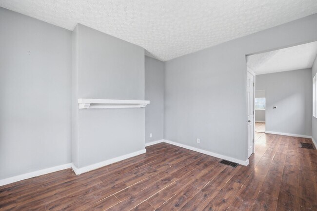 Photo - 1737 Terrace Ave