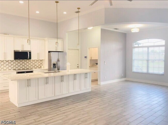 1418 NE 11th Terrace