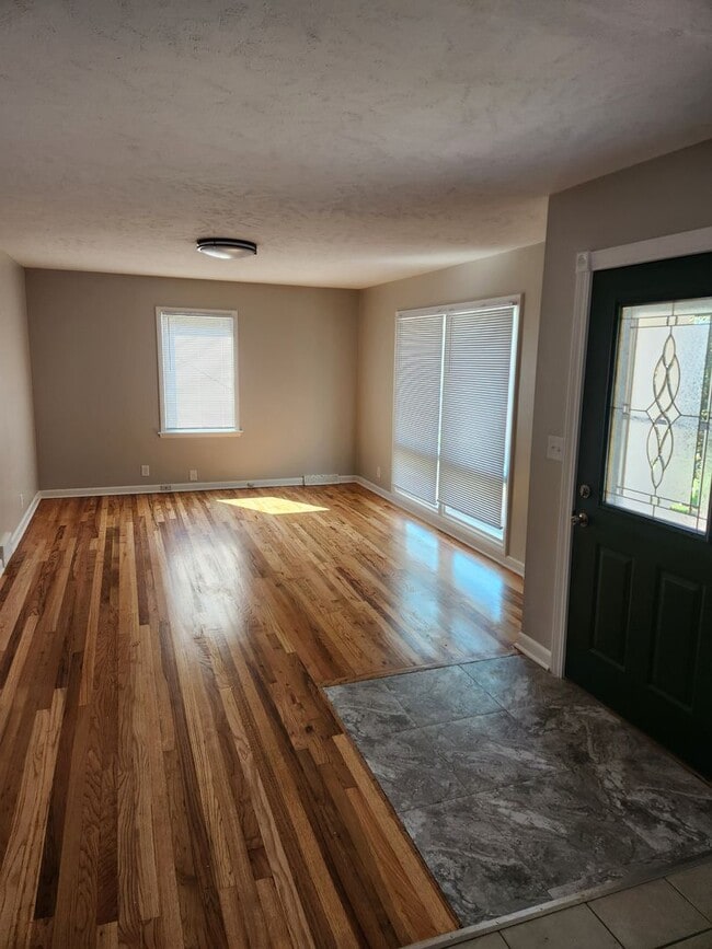 Photo - 3/2/1 Newly remodeled Plattsmouth house!