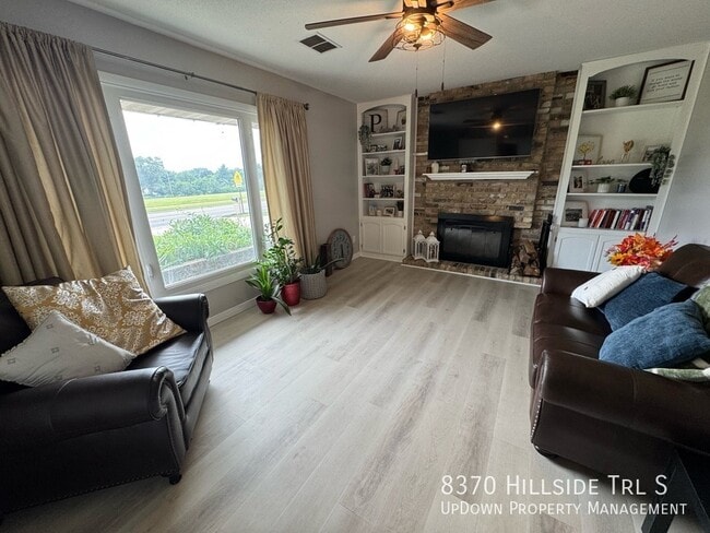 Photo - 8370 Hillside Trail S