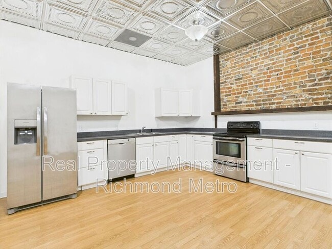 Photo - 13.5 W Old St Casa