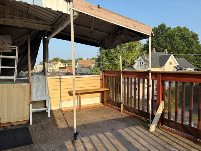 Photo - 58 Dwight St Unidad 3