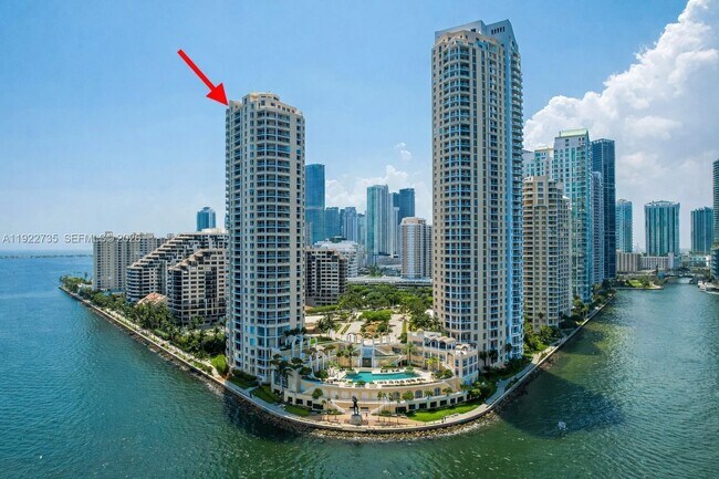 Photo - 808 Brickell Key Dr Unidad 3603