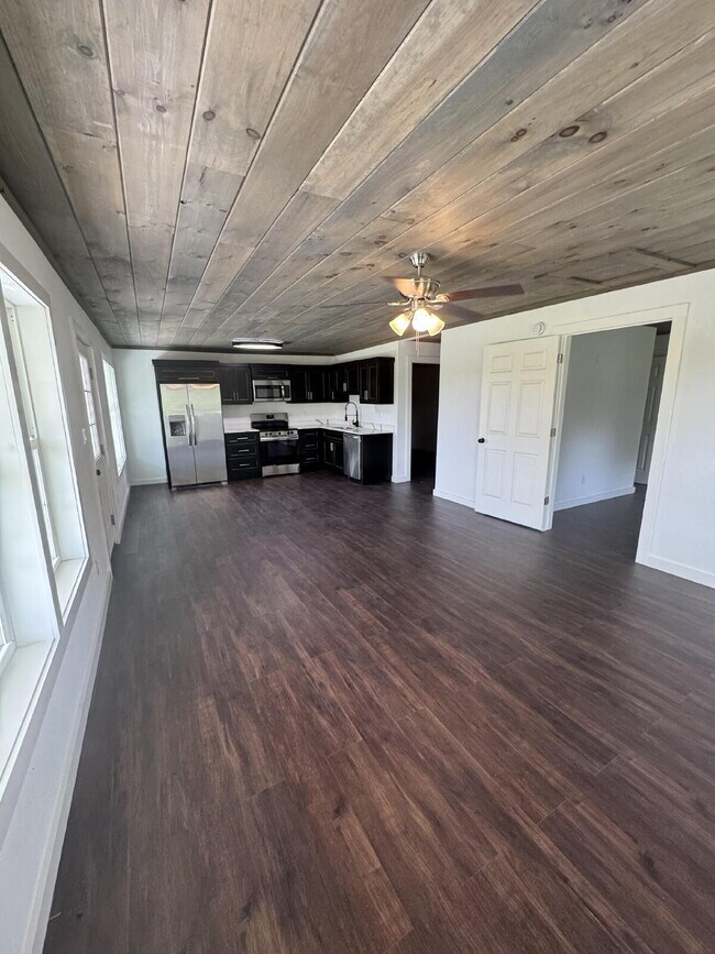 Photo - "Charming 2-Bedroom Duplex Retreat on Everett Road Unit B – 2 Full Baths and 1155 Sq Ft of Comfor...