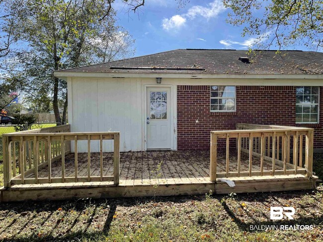 62 Northgate Cir