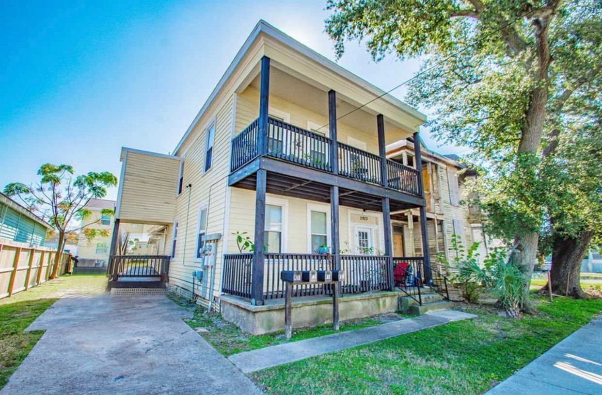 Galveston 4-plex Ave K - Galveston 4-plex Ave K Unit R1